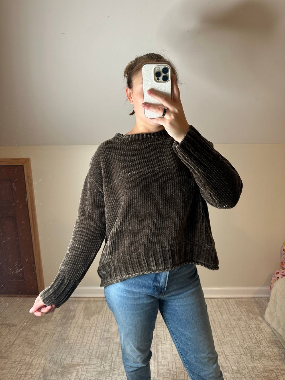 Max Studio: Brown Chenille Sweater
